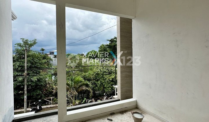 New American Classic House in Sengkaling, Dau Malang 2