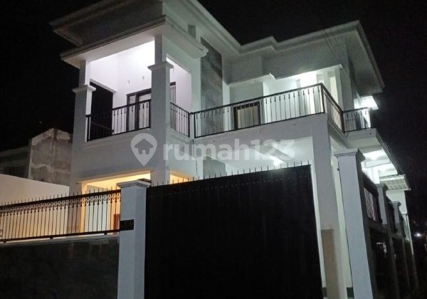 New Fully Furnished House in Kanigoro Indah Housing, Kanigoro, Blitar Regency 2
