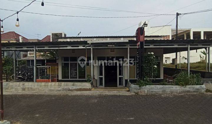  Oper Sewa Cafe Strategis di Kawasan Oma Kampus, Dau Malang 1