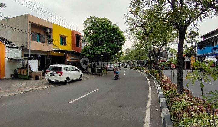 Ruko Lama Hitung Tanah di Jl. Raya Karang Menjangan, Surabaya 2