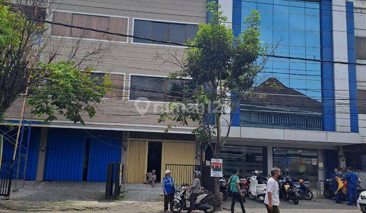 Disewakan Ruko Strategis Siap Pakai di Jl. Gatot Subroto, Malang 1