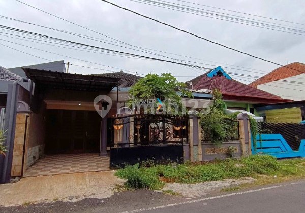 Semi Furnished House Strategic Location in Candi Candi, Malang