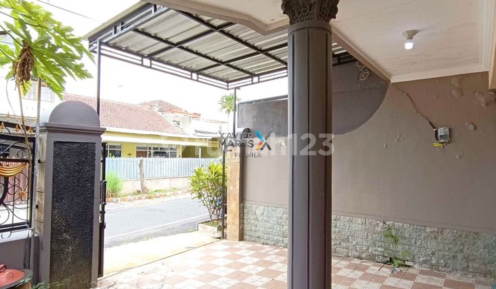 Semi Furnished House Strategic Location in Candi Candi, Malang 2