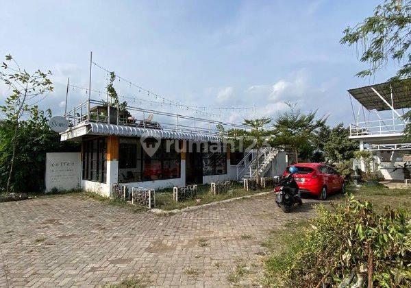 Bekas Cafe Dan Hanya Hitung Tanah Saja di Dau, Malang 1