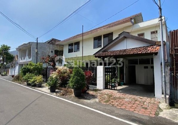 Rumah Induk & Rumah Kos di Jl. Candi - candi, Lowokwaru Malang Rumah Induk & Rumah Kos di Jl. Candi - candi, Lowokwaru Malang