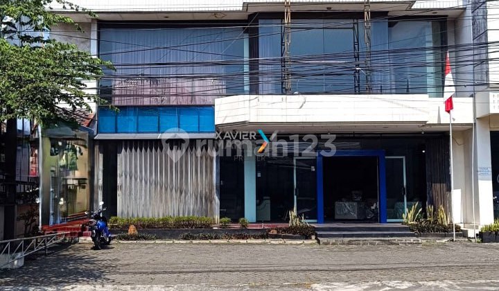 Ruang Usaha Strategis 2 Lantai di Poros Jalan Brigjen Slamet Riadi, Klojen Malang Ruang Usaha Strategis 2 Lantai di Poros Jalan Brigjen Slamet Riadi, Klojen Malang