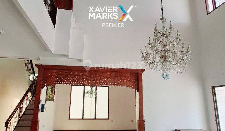 Rumah Lokasi Sangat Strategis di Jalan Poros Utama Araya, Malang 2