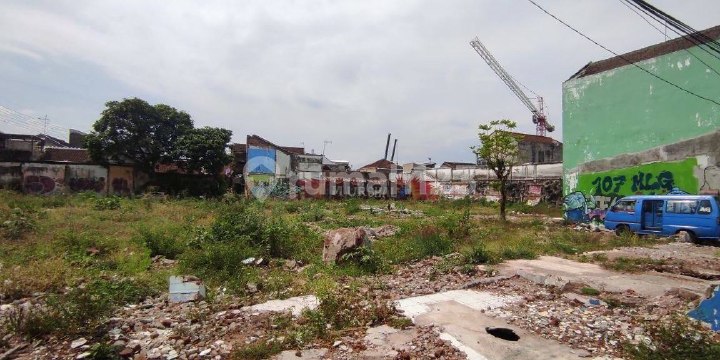 Tanah Lokasi Sangat Strategis di Poros Jalan Raya Borobudur, Blimbing, Malang