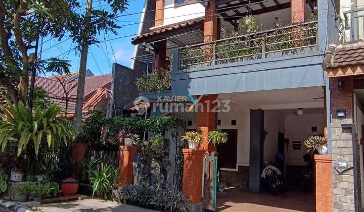 Rumah 3,5 Lantai Desain Asri di Daerah Sawojajar 1, Kota Malang  1