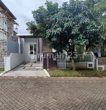 Minimalist Home with a Comfortable Environment in the Austinville Housing Complex, Tidar, Malang Minimalist Home with a Comfortable Environment in the Austinville Housing Complex, Tidar, Malang