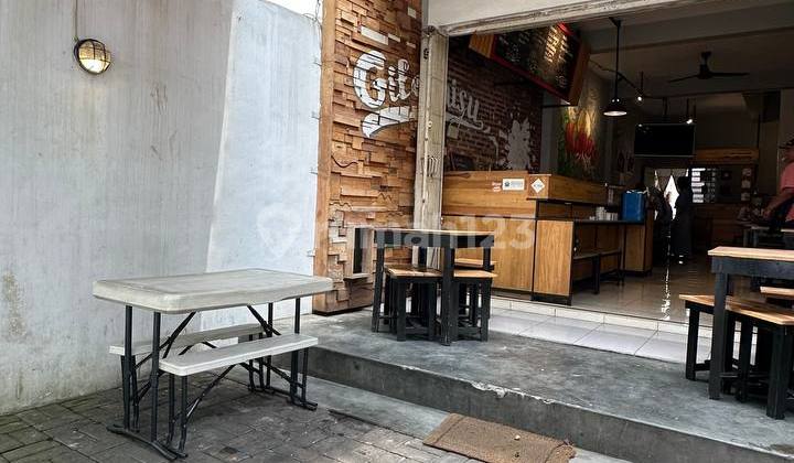 Shop House on Jl. Dr. Sutomo Near Hwa Ind Middle School, Klojen District, Malang City 2
