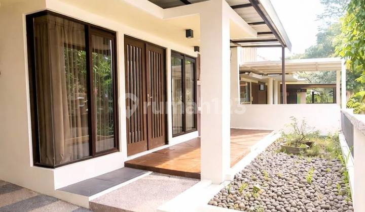 Rumah Modern Terawat Full Furnished di Greenland, Tidar Kota Malang Rumah Modern Terawat Full Furnished di Greenland, Tidar Kota Malang