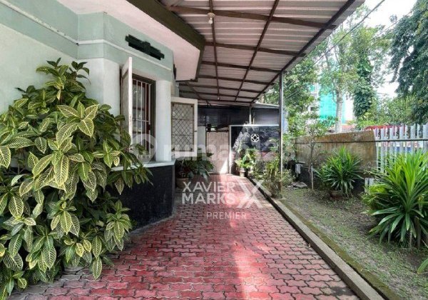 Well-Maintained Colonial House on Jalan Pulau-Pulau, Klojen Malang 2
