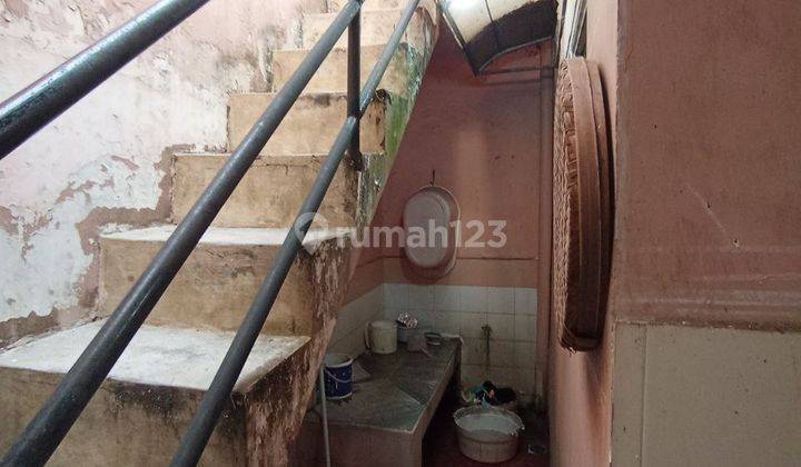 Rumah Minimalis di Pondok Blimbing Indah Araya, Malang 2