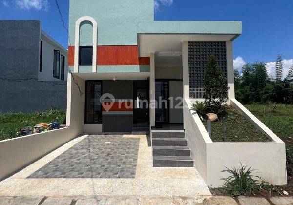 Rumah Baru Minimalis Modern 8 Unit Terbatas di Lowokwaru, Malang  1