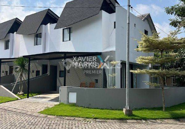 Rumah Hook Artierre di Private Cluster The Araya, Blimbing Malang 1