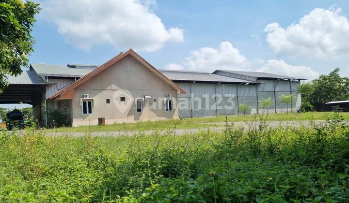 Land Plus Warehouse on Jalan Raya Totok Kerot, Pagu District, Kediri Regency