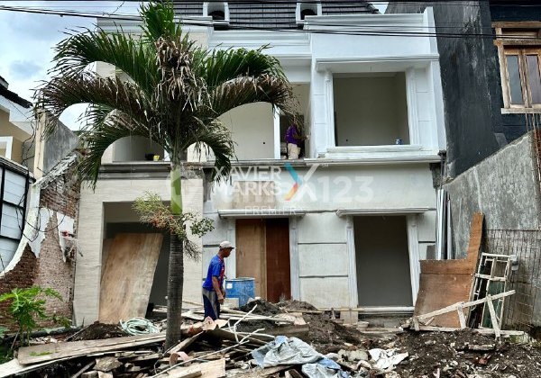 Rumah Baru American Classic di Sengkaling, Dau Malang