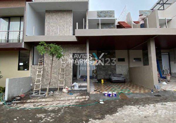 Rumah Villa Full Furnish + Kolam Renang di Private Cluster Oro oro Ombo, Kota Batu 1