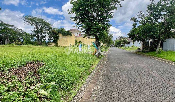 Tanah Kavling Luas di Jalan Utama Cluster Golf Kota Araya, Blimbing Malang  2