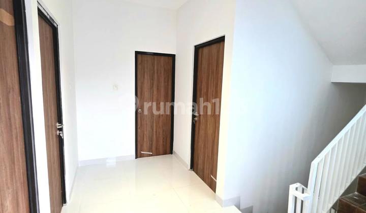 For Sale: Move-In Ready Home - Graha Raya Bintaro For Sale: Move-In Ready Home - Graha Raya Bintaro