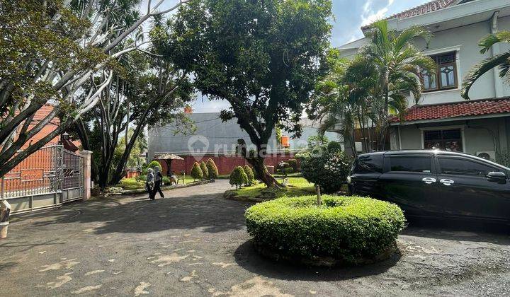 Dijual Rumah Luas di Bintaro Sektor 7 2