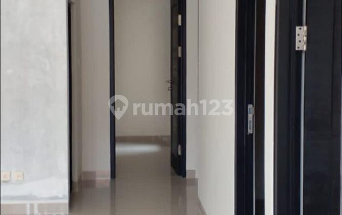 Dijual Rumah Cantik Brand New Strategis Serua Ciputat 2