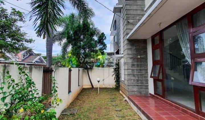 Rumah Bagus Semi Furnished SHM di Jl Puyuh Barat, Jakarta Selatan 1