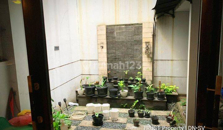 Rumah 2 Lantai Bagus Semi Furnished SHM di Bintaro, Tangerang Selatan 2