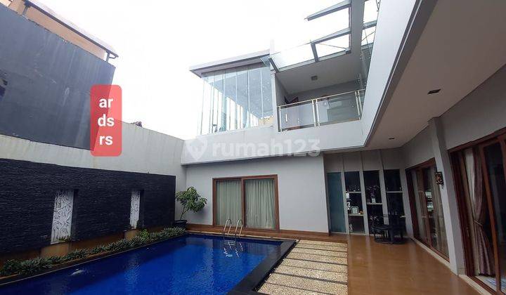 Rumah Murah 3 Lantai Swimming Pool Bangunan Kokoh di Kawasan Permata Hijau Jakarta Selatan 1