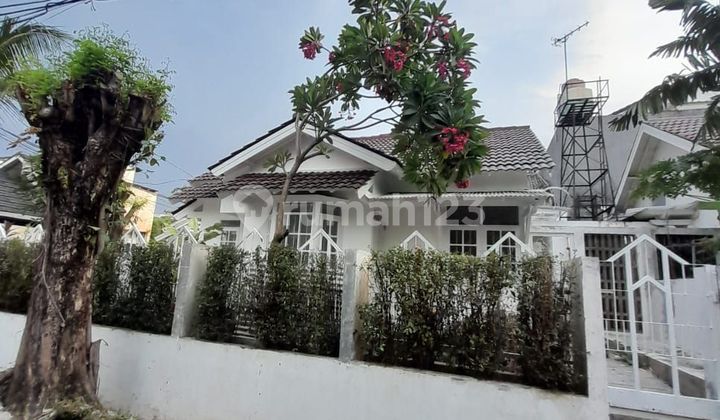 Rumah Hoek Di Sektor 5 Bintaro Jaya Tangerang Selatan 2