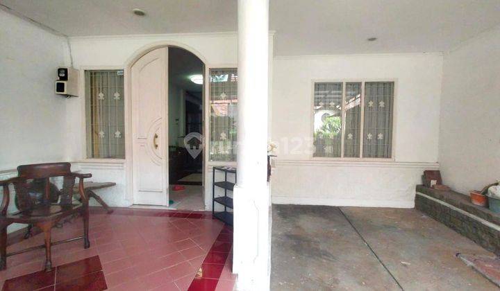 Rumah Langka Jarang Ada di Jakarta Selatan Bintaro Sektor 1 1