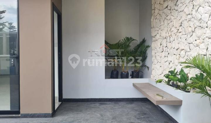 Dijual Rumah Brand New 2 Lantai dekat  Bintaro Sektor 9 