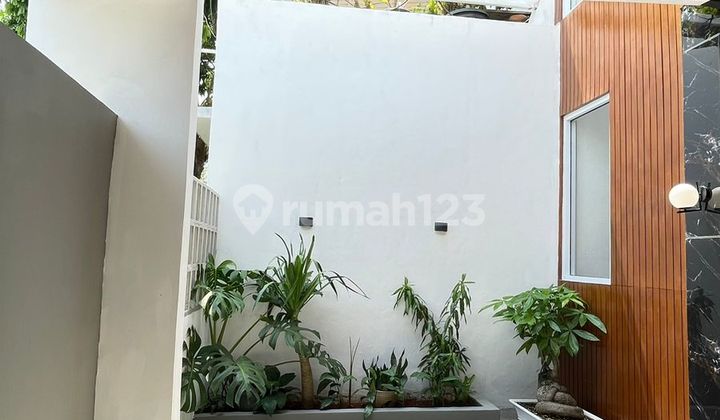 New Renovated House For Sale Cheap In Bintaro Jaya South Tangerang