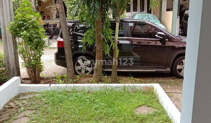 Disewakan Rumah bagus Minimalis di Perum Puri Kristal dekat Bintaro Tangerang Selatan, Banten 1