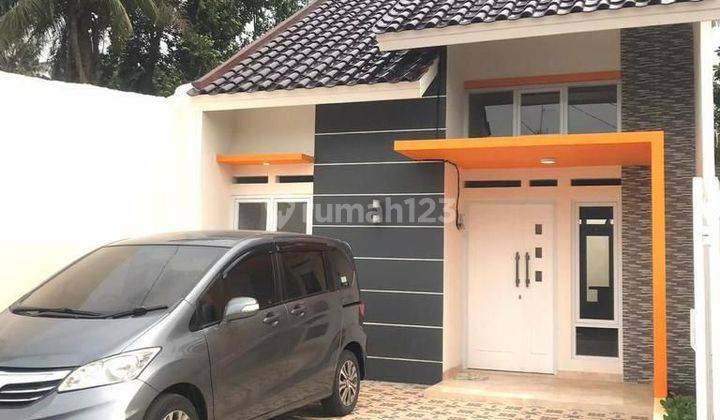 Rumah Baru 1,5 Lantai di Kodau  Dekat Tol Jati warna Bekasi 1