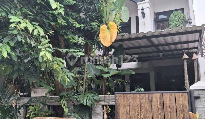 Nice Two-Story House in Puri Gading Housing Near Jatiwarna Toll Road, Bekasi 2