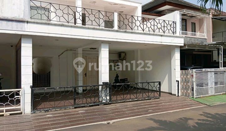 Rumah Dua Lantai Dijual Di Komplek Jatiwaringin Pondok Gede Bekasi