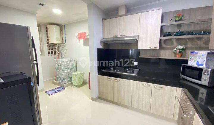 Disewakan Apartemen Crown Court 3br Bagus Renov di Lippo Cikarang 2