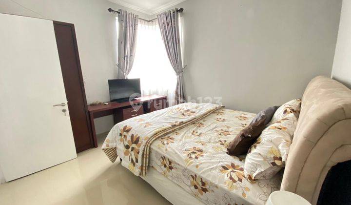 Disewakan Renovasi 3br Crown Court Apartment Bagus Dan Nyaman di Lippo Cikarang 1