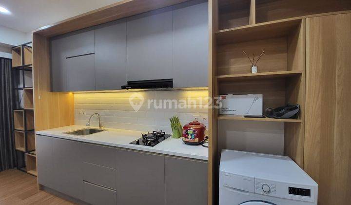 Disewakan Apartemen Trivium Terrace 75sqm Lantai Tinggi View Danau Cozy 2