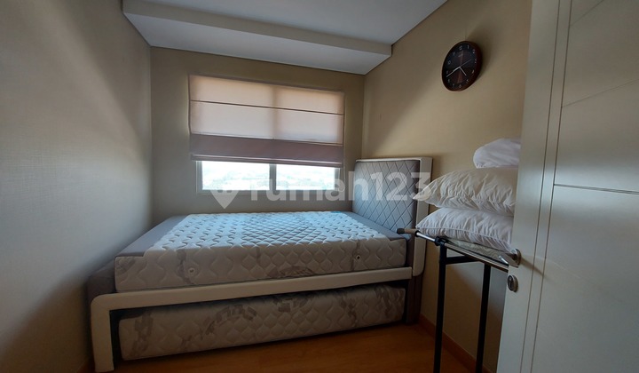 Apartemen Trivium Terrace 2 Bedroom Full Furnished Dekat Kawasan Industri 2