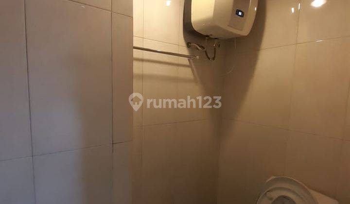 Disewakan Apartemen Trivium Terrace Bagus Full Furnished Lippo Cikarang 2