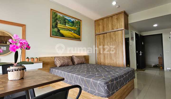 Studio Modern Fully Furnished Orange County – Siap Huni! 2