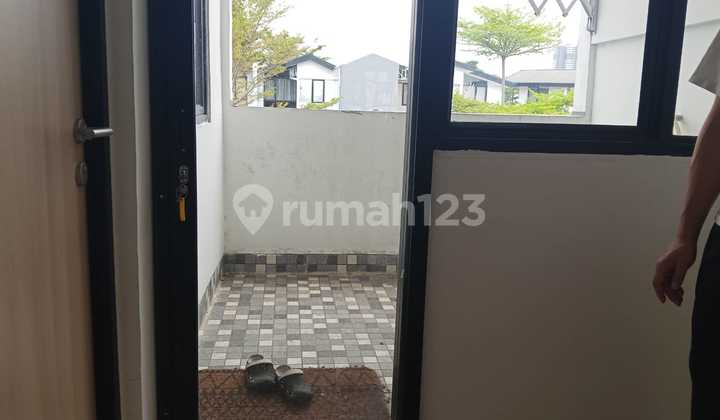 Rumah Renovasi Waterfront Lippo Cikarang – 2KT 2KM Bagus dan Nyaman