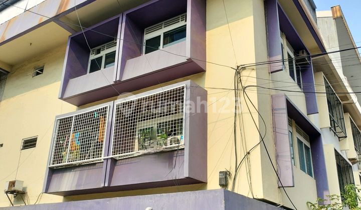 Dijual Ruko Pangeran Jayakarta Hoek Pinggir Jalan Raya Harga Murah