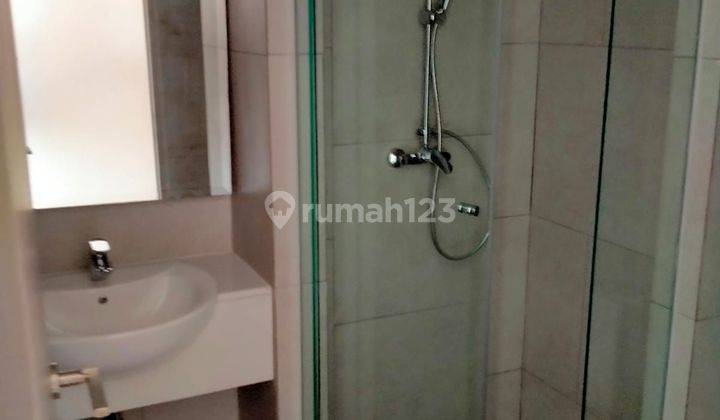 Dijual cepat apartemen menara Jakarta hoek 2