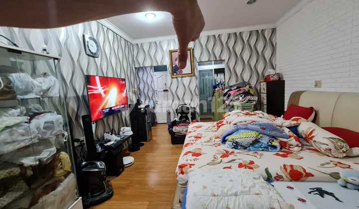 House for Quick Sale 2