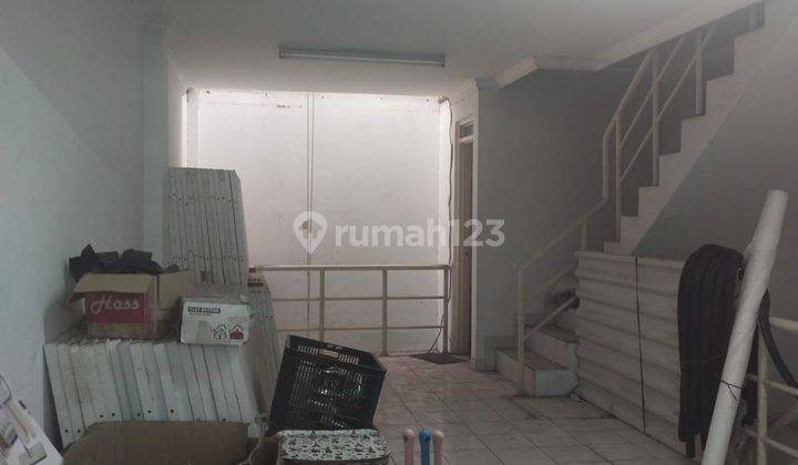 Disewa Ruko Lodan Center Siap Pakai 1