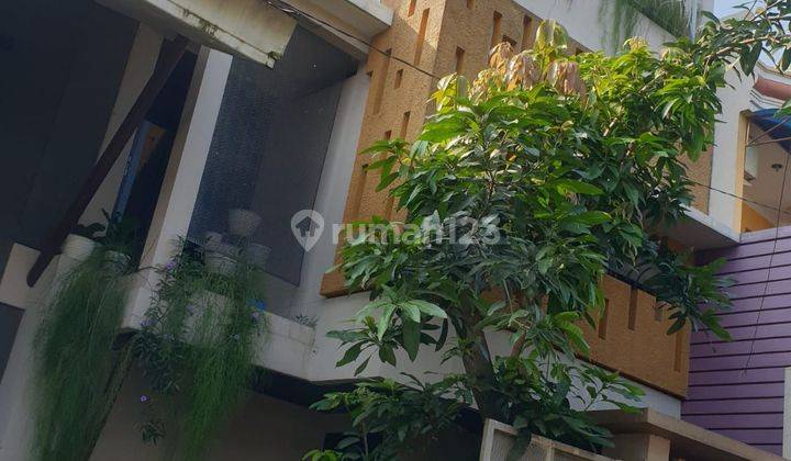 Rumah di jati cempaka Pondok Gede bekasi 2